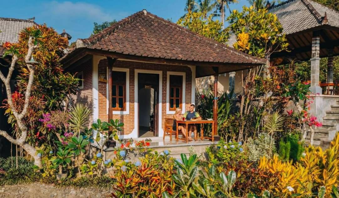 Pondok Lembah Dukuh Homestay Karangasem Esterno foto