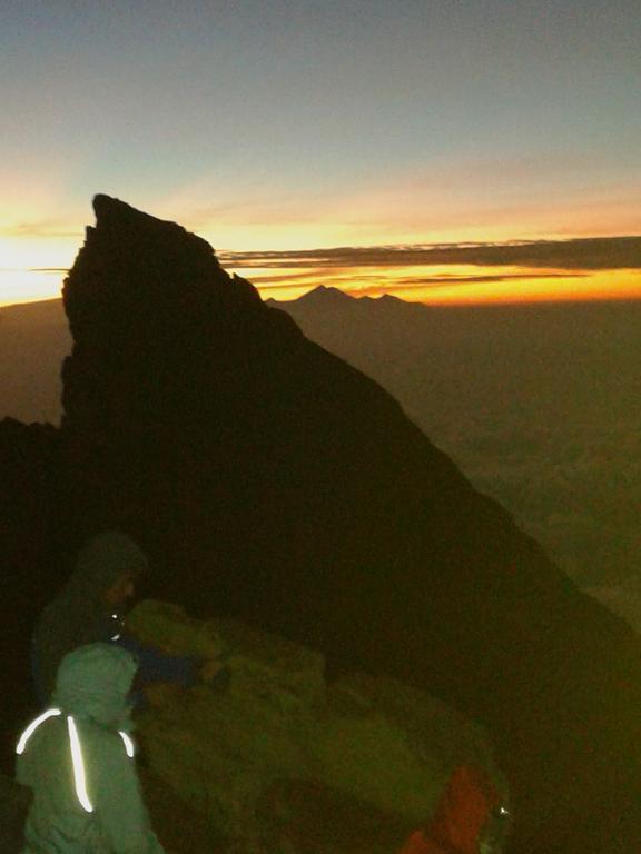 Pondok Lembah Dukuh Homestay Karangasem Esterno foto